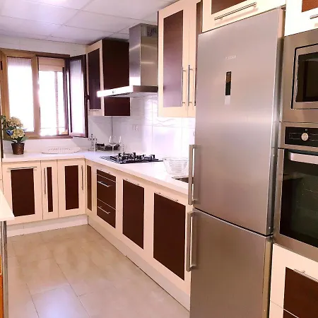 Sherryflat La Estacion - Parking * 赫雷斯